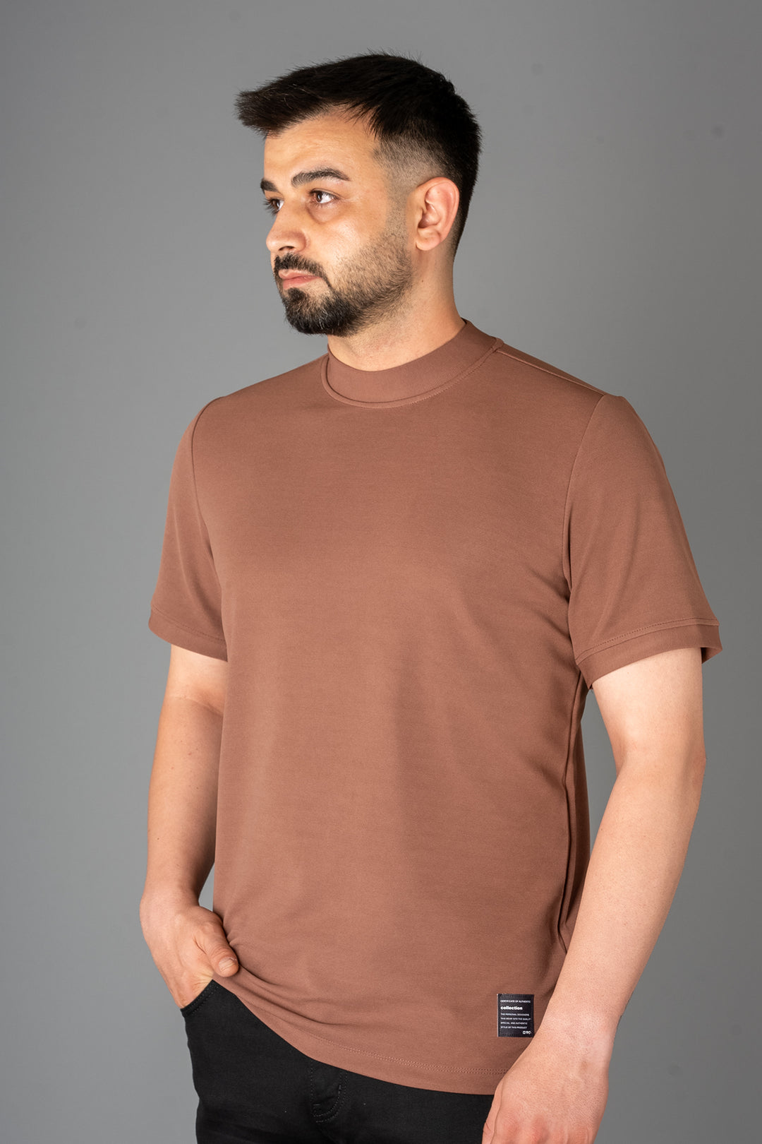 Boğazlı T-Shirt
