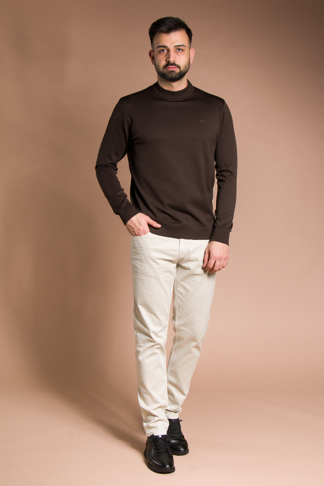 Yarım Boğazlı Triko