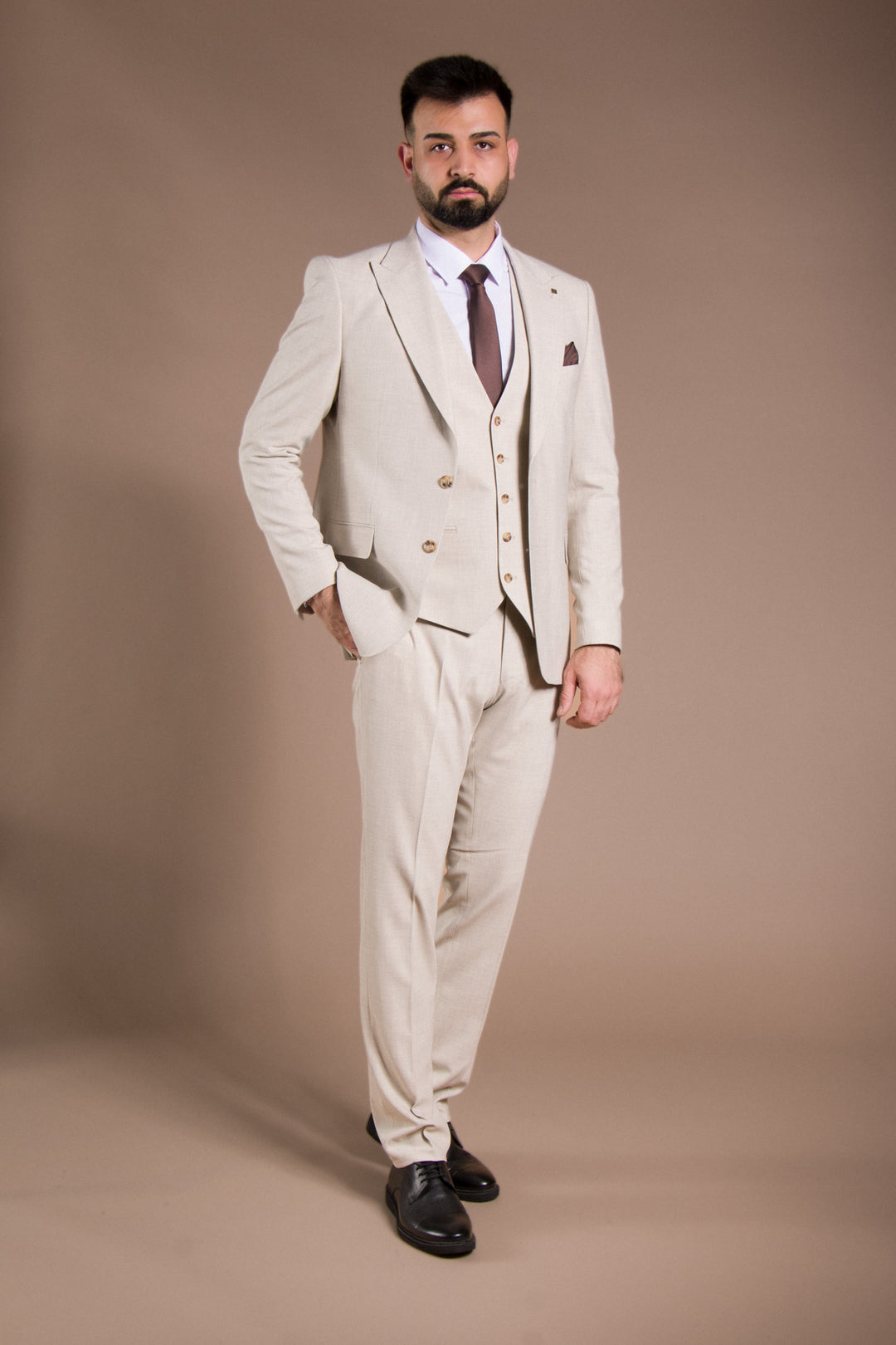 Slim Fit Yelekli Takım Elbise