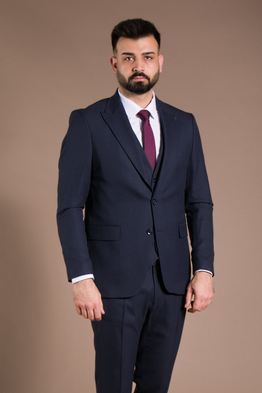 Slim Fit Yelekli Takım Elbise