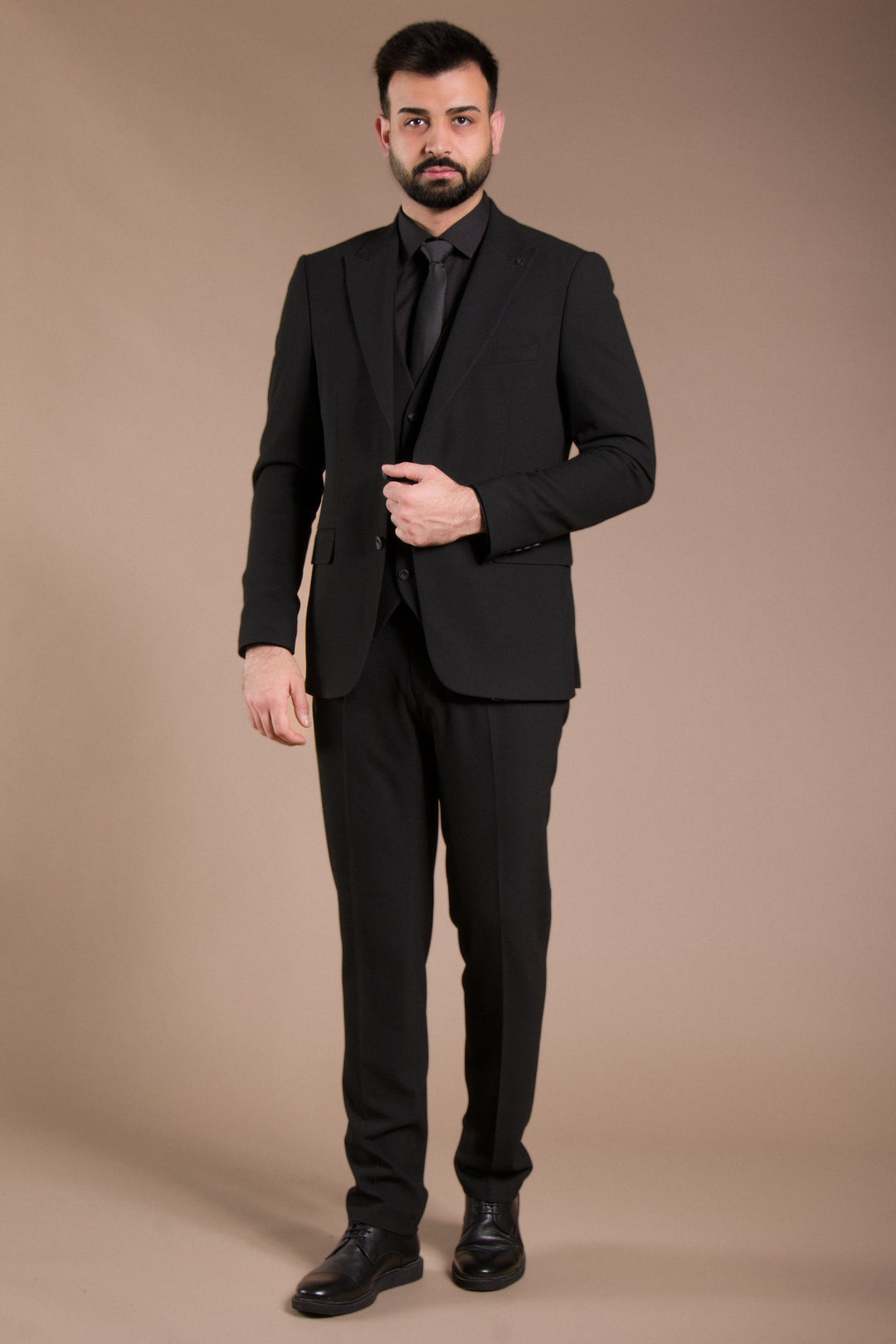 Slim Fit Yelekli Takım Elbise