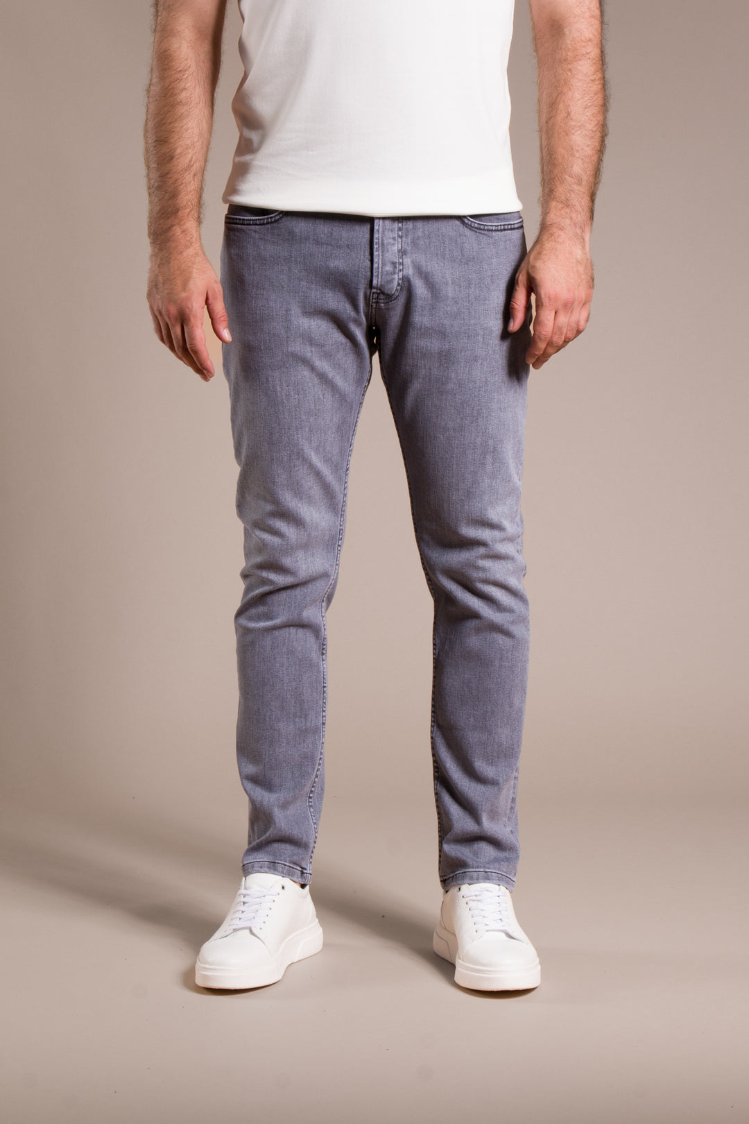 Slim Fit Jean