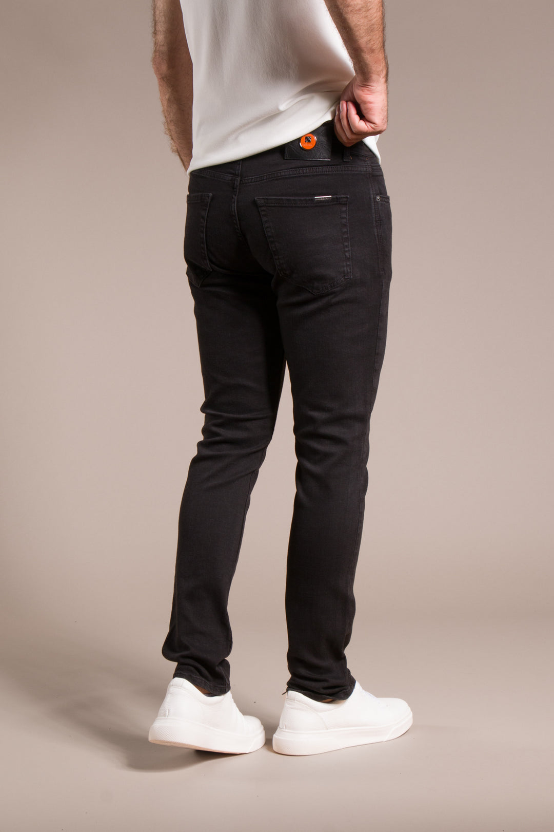 Slim Fit Jean