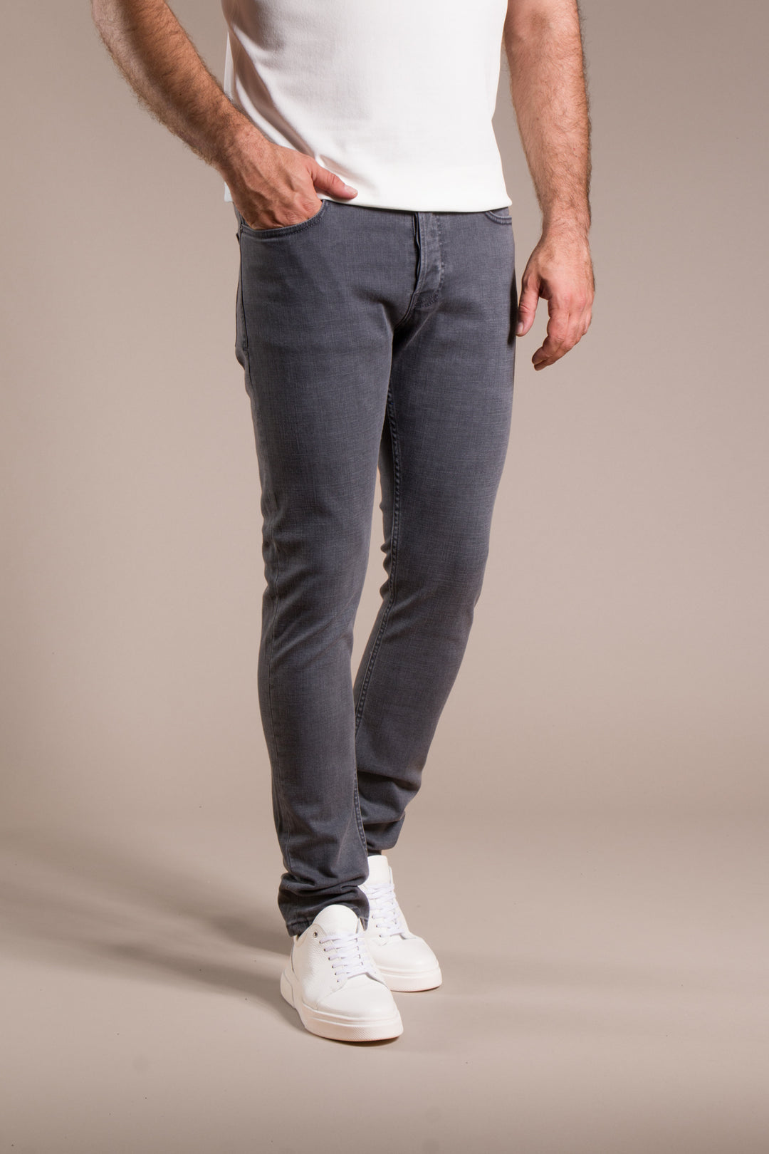 Slim Fit Jean