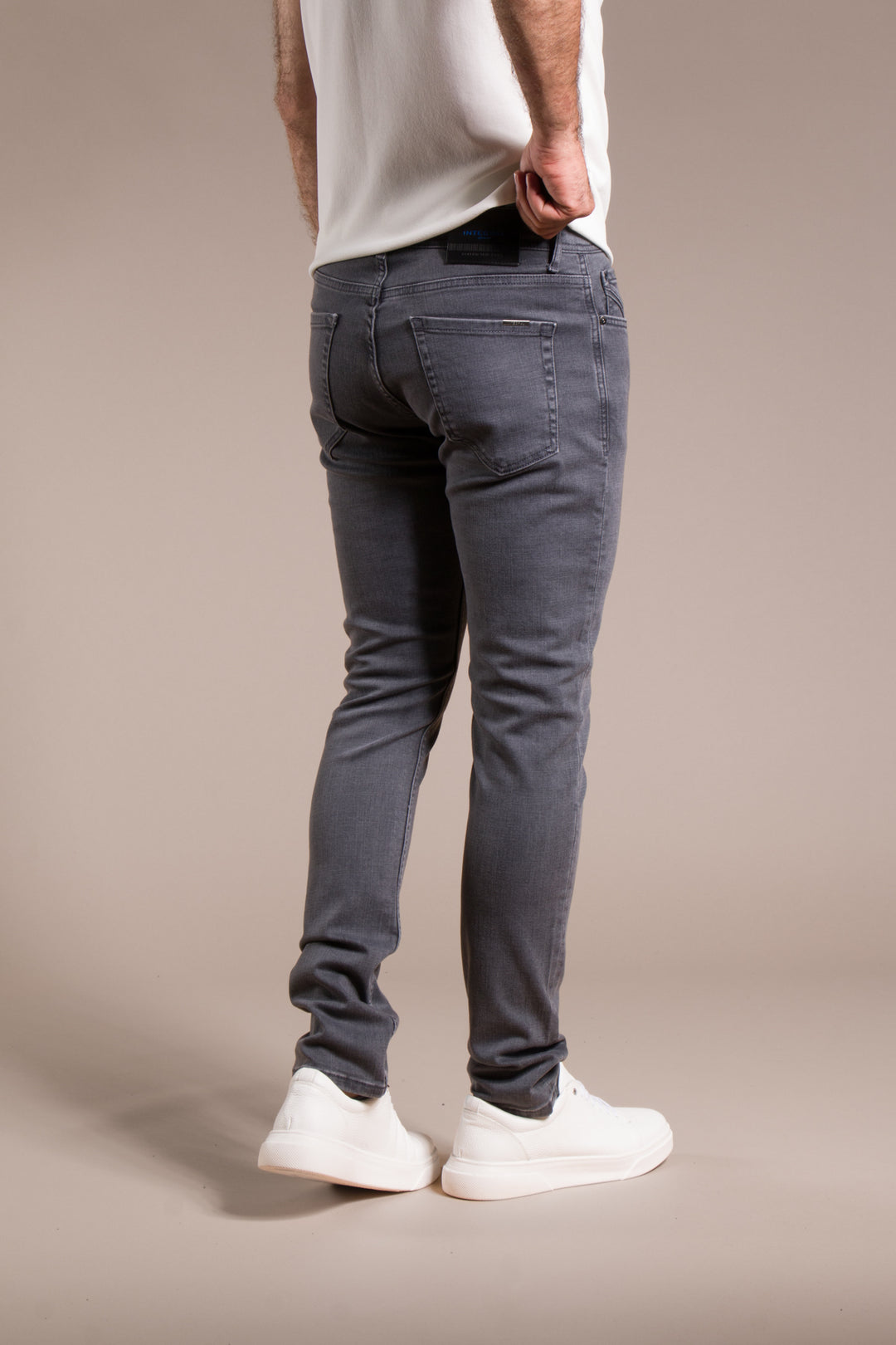 Slim Fit Jean