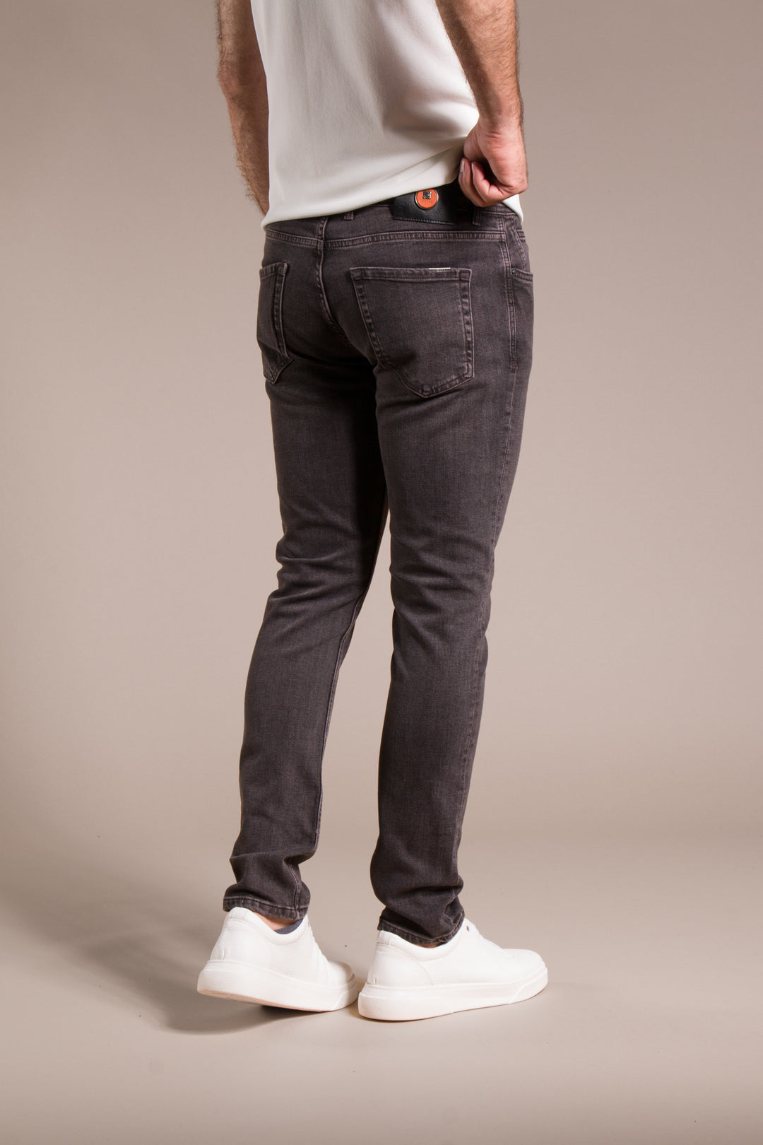 Slim Fit Jean