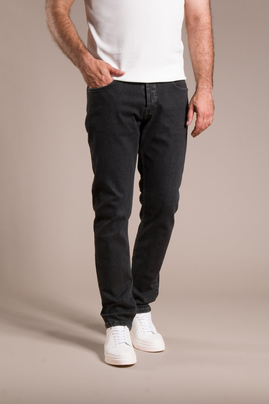 Slim Fit Jean