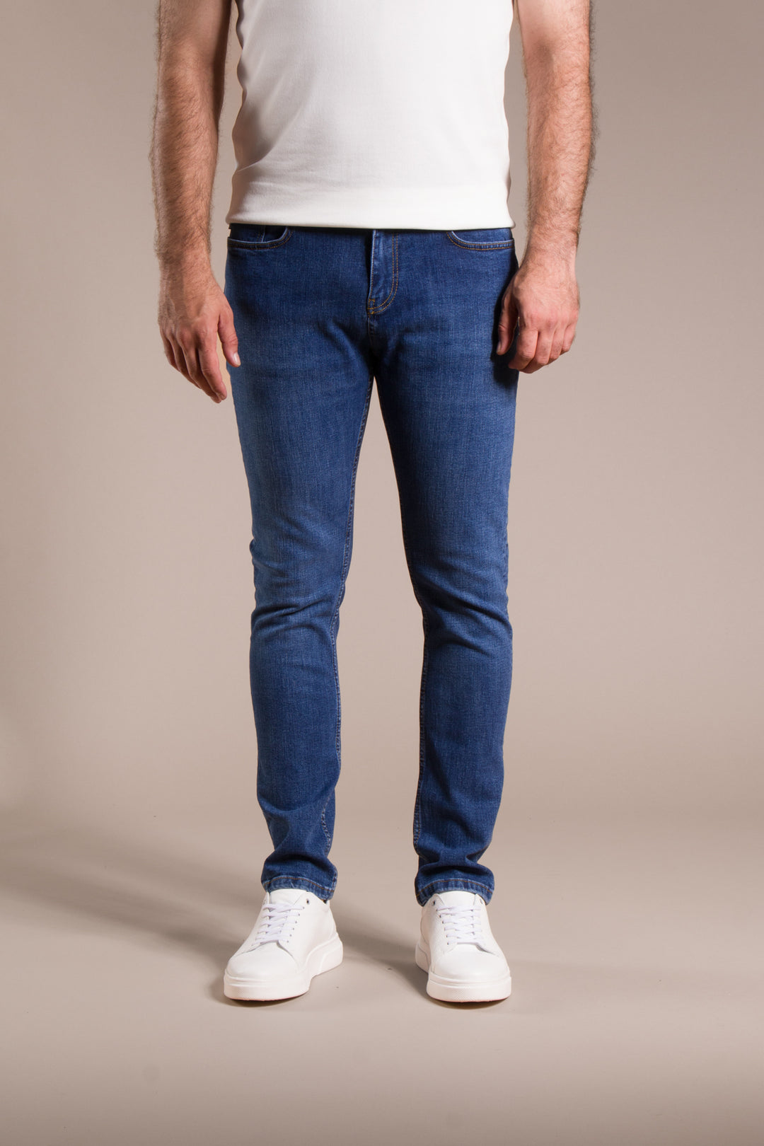 Slim Fit Jean