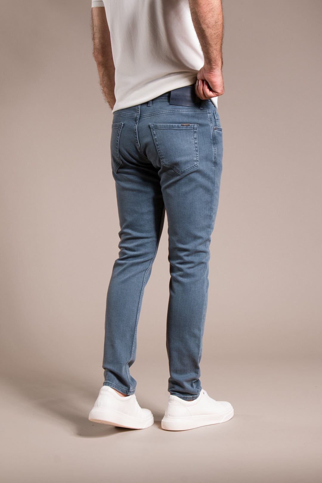 Slim Fit Jean