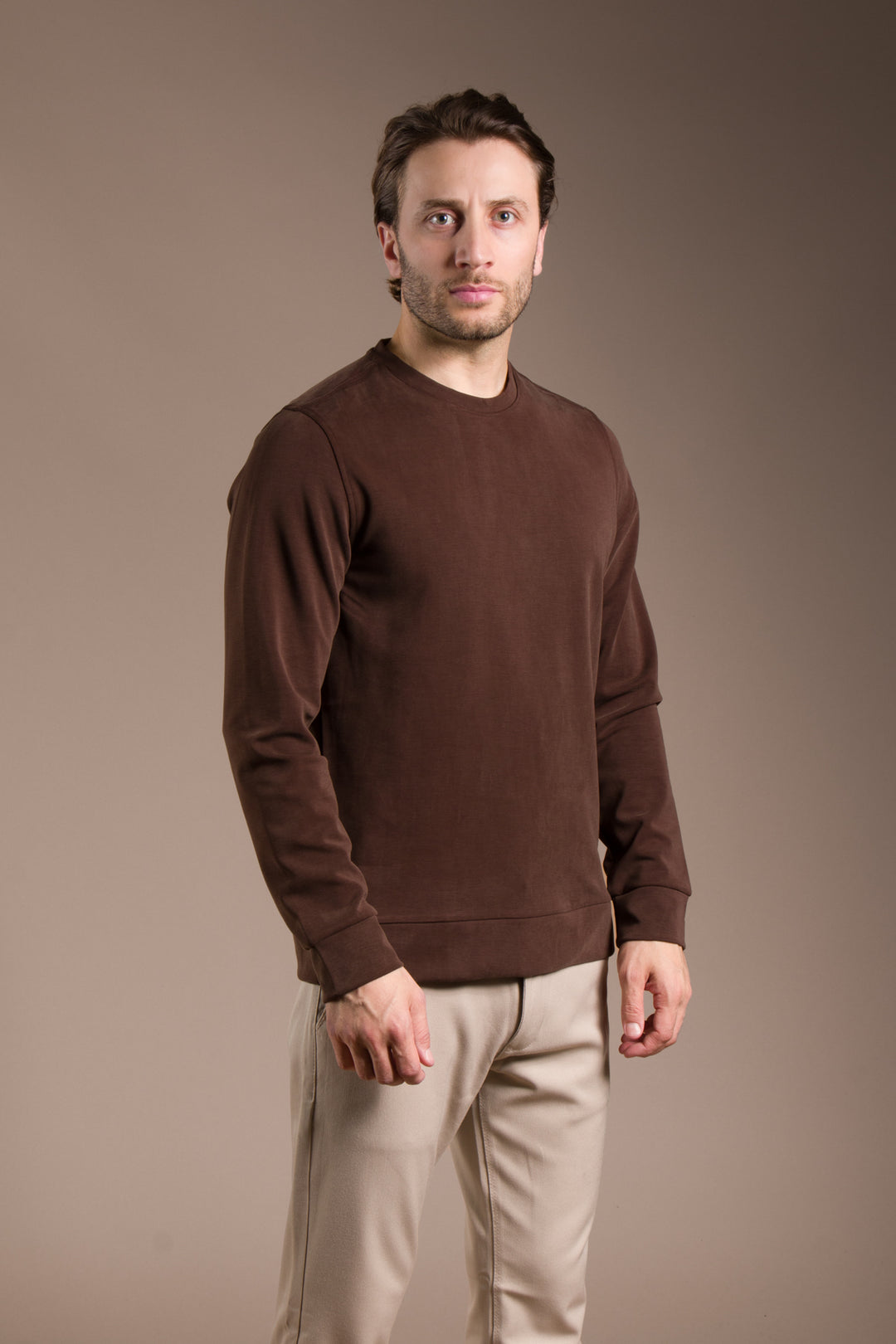 Kahve Dokulu Basic Sweatshirt