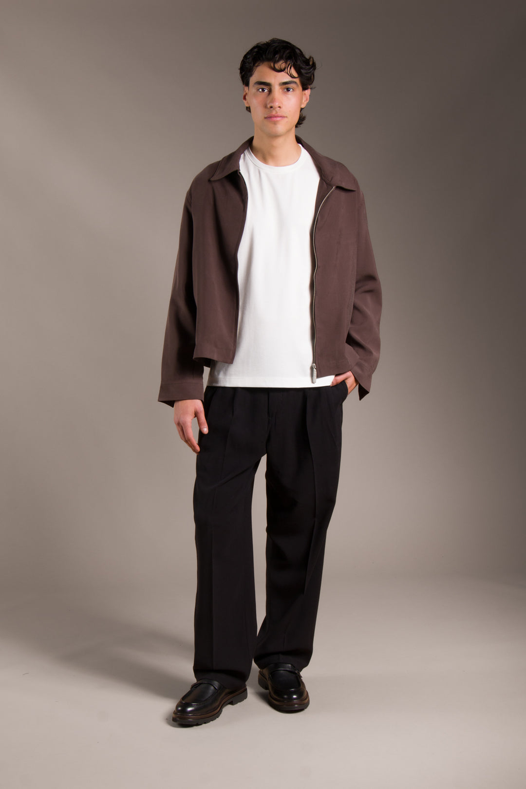 Kahve Yakalı Fermuarlı Oversize Modal İnce Ceket
