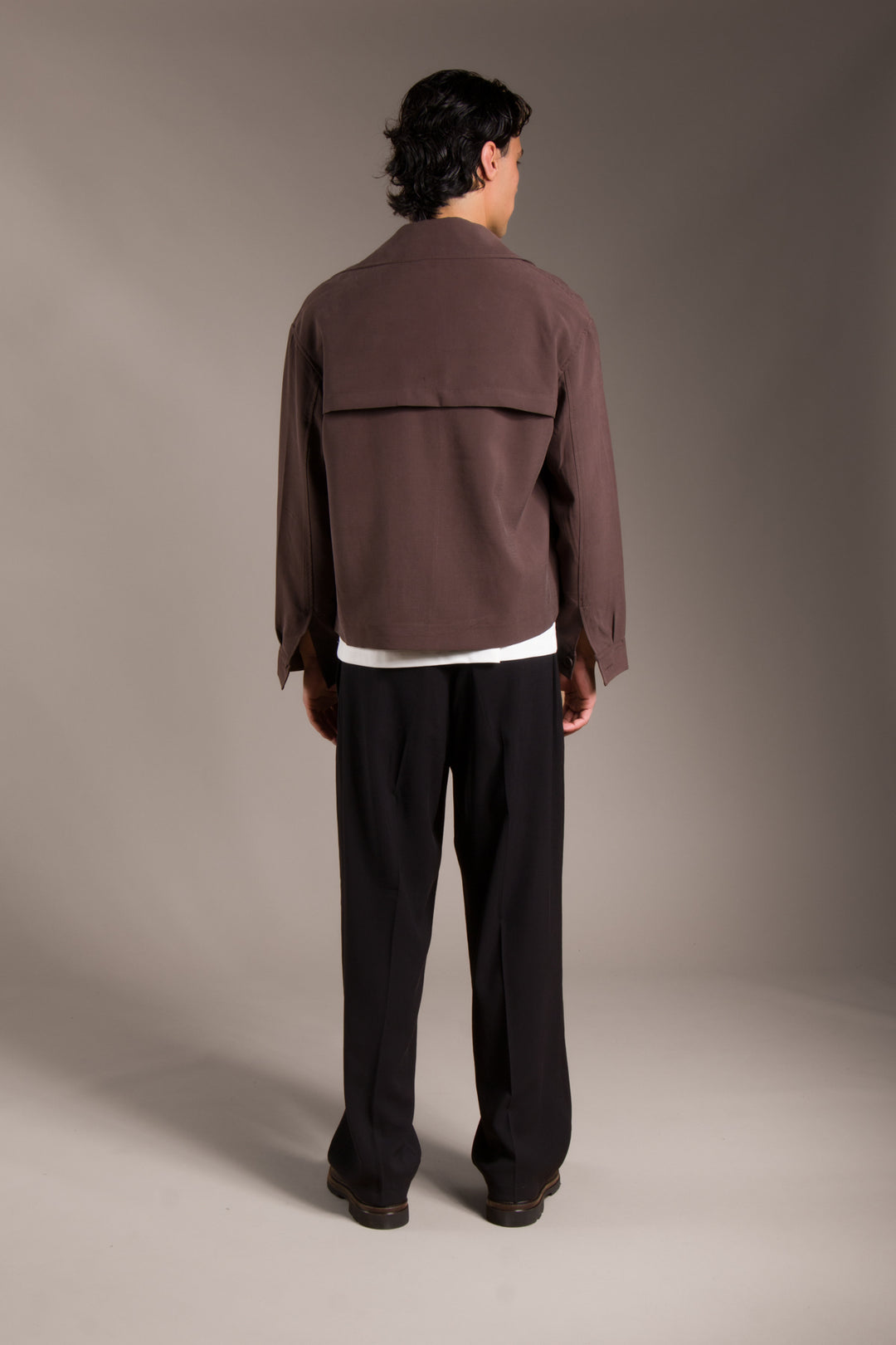 Kahve Yakalı Fermuarlı Oversize Modal İnce Ceket