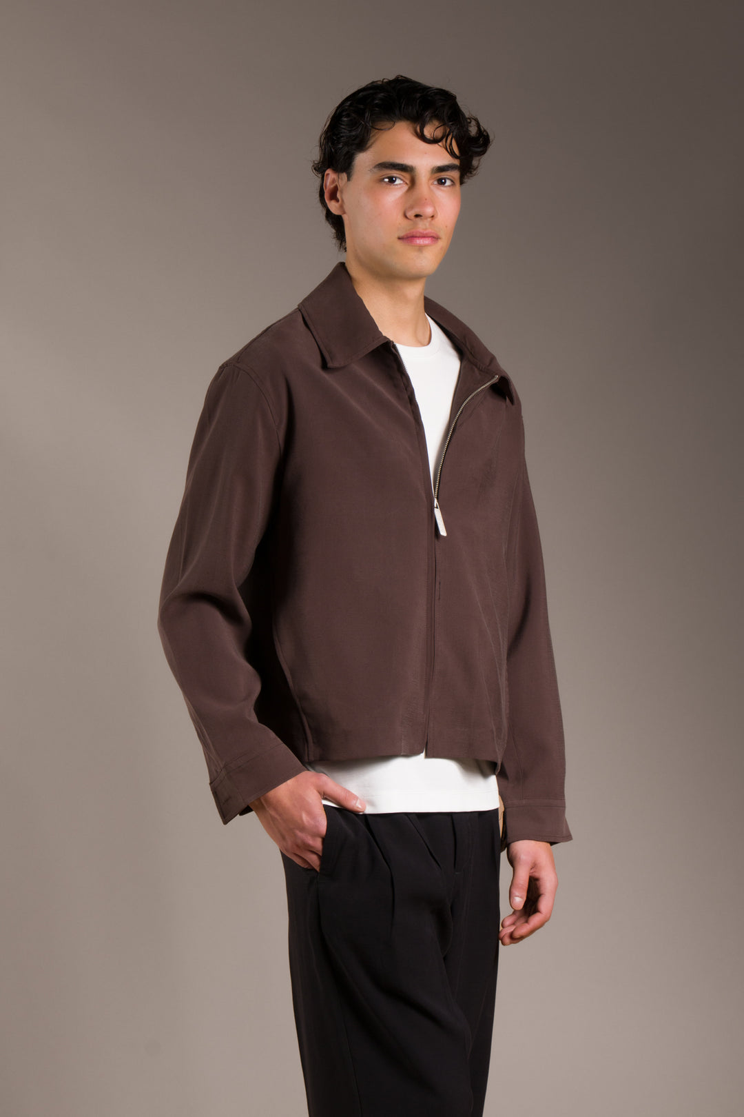 Kahve Yakalı Fermuarlı Oversize Modal İnce Ceket
