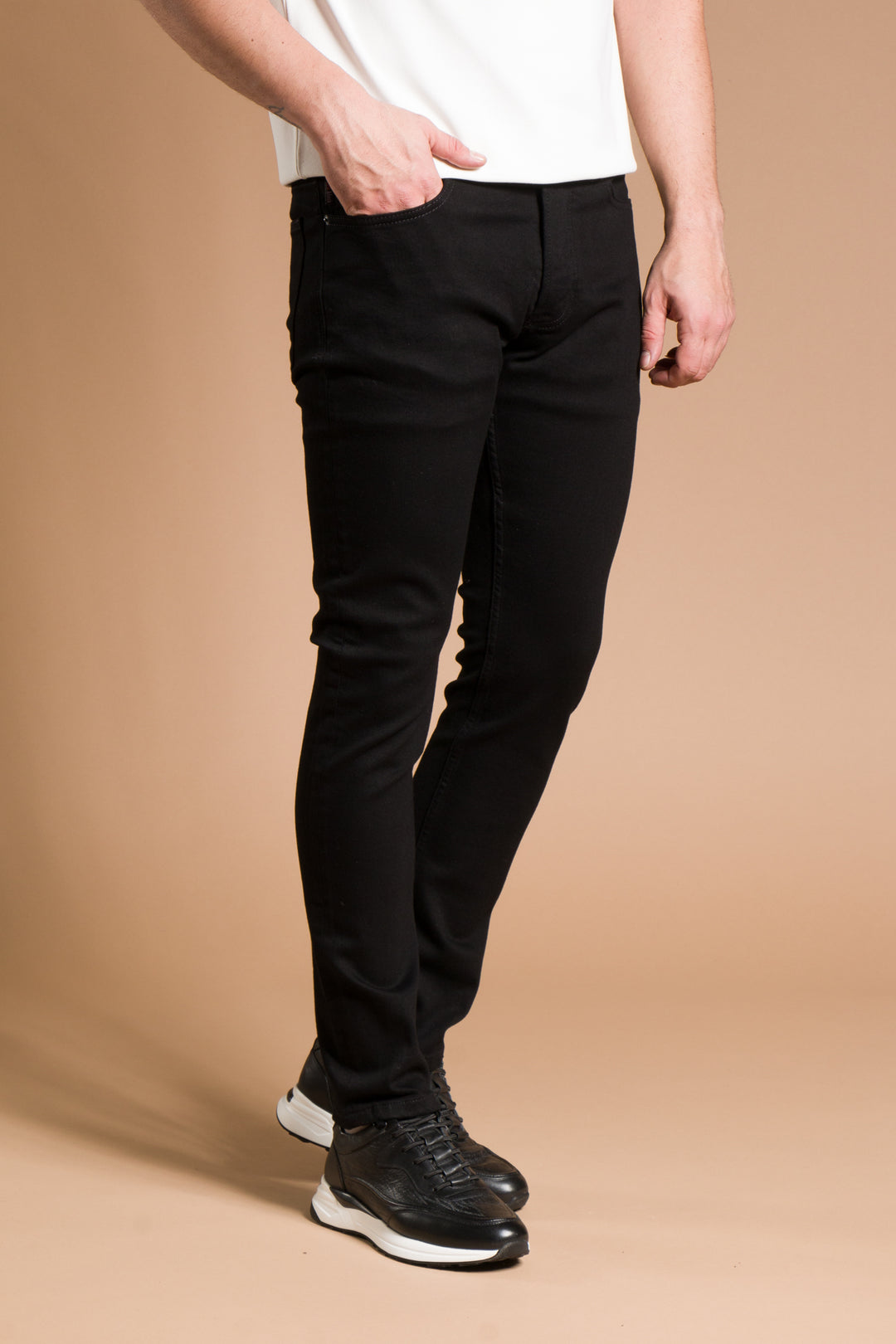 Slim Fit Jean
