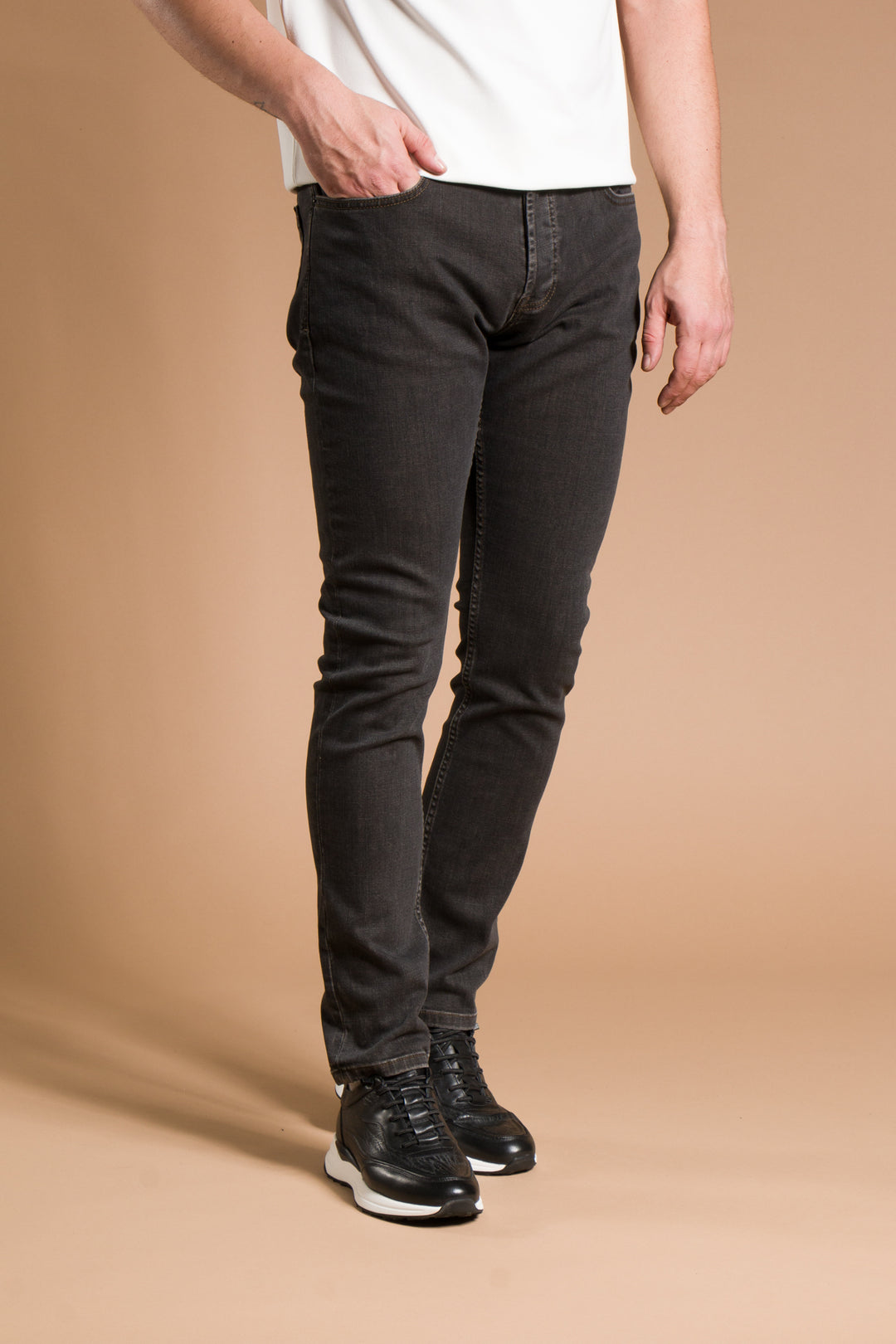 Slim Fit Jean