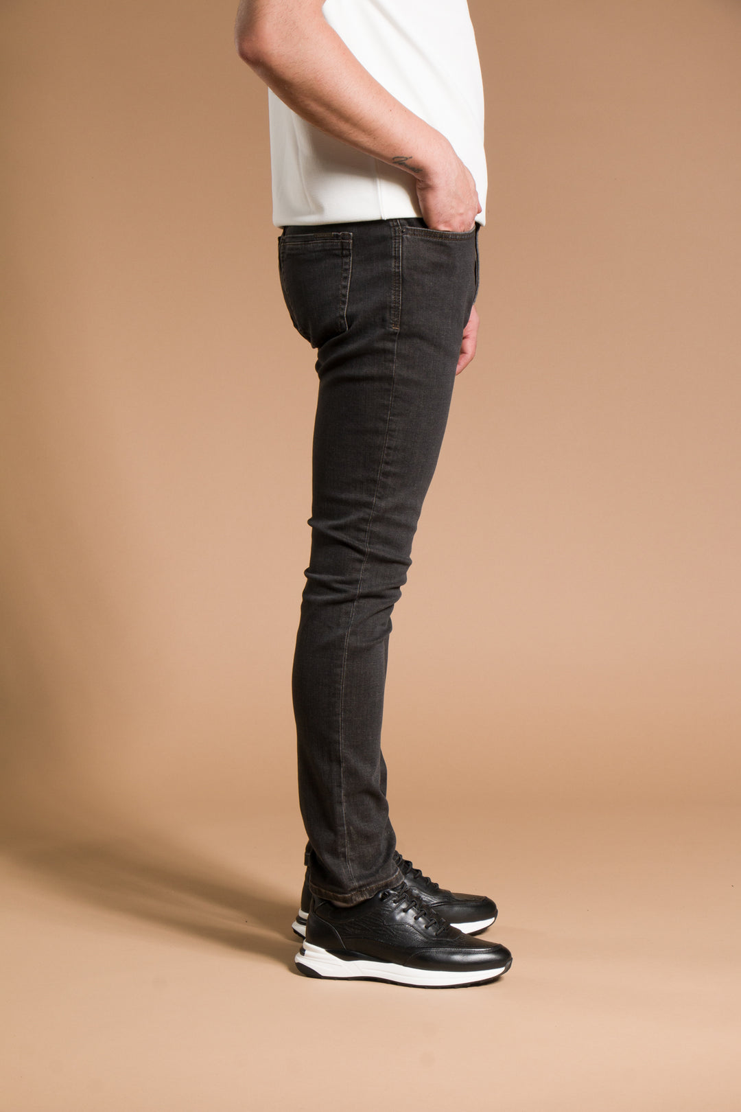 Slim Fit Jean