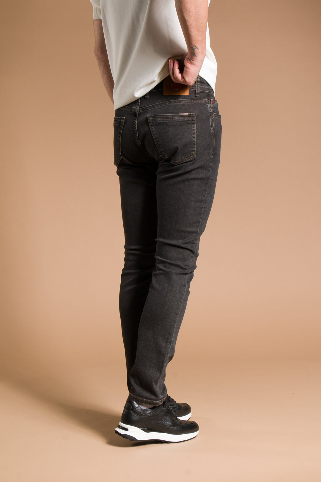 Slim Fit Jean