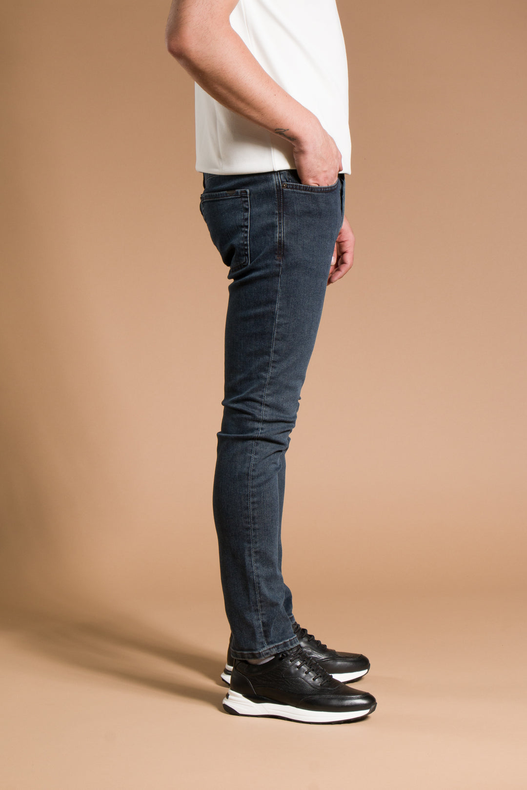 Slim Fit Jean
