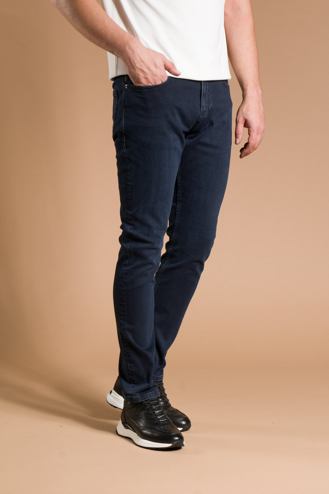 Slim Fit Jean