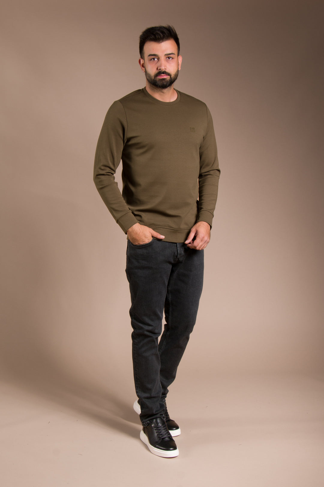 Haki Soft Basic Sweatshirt