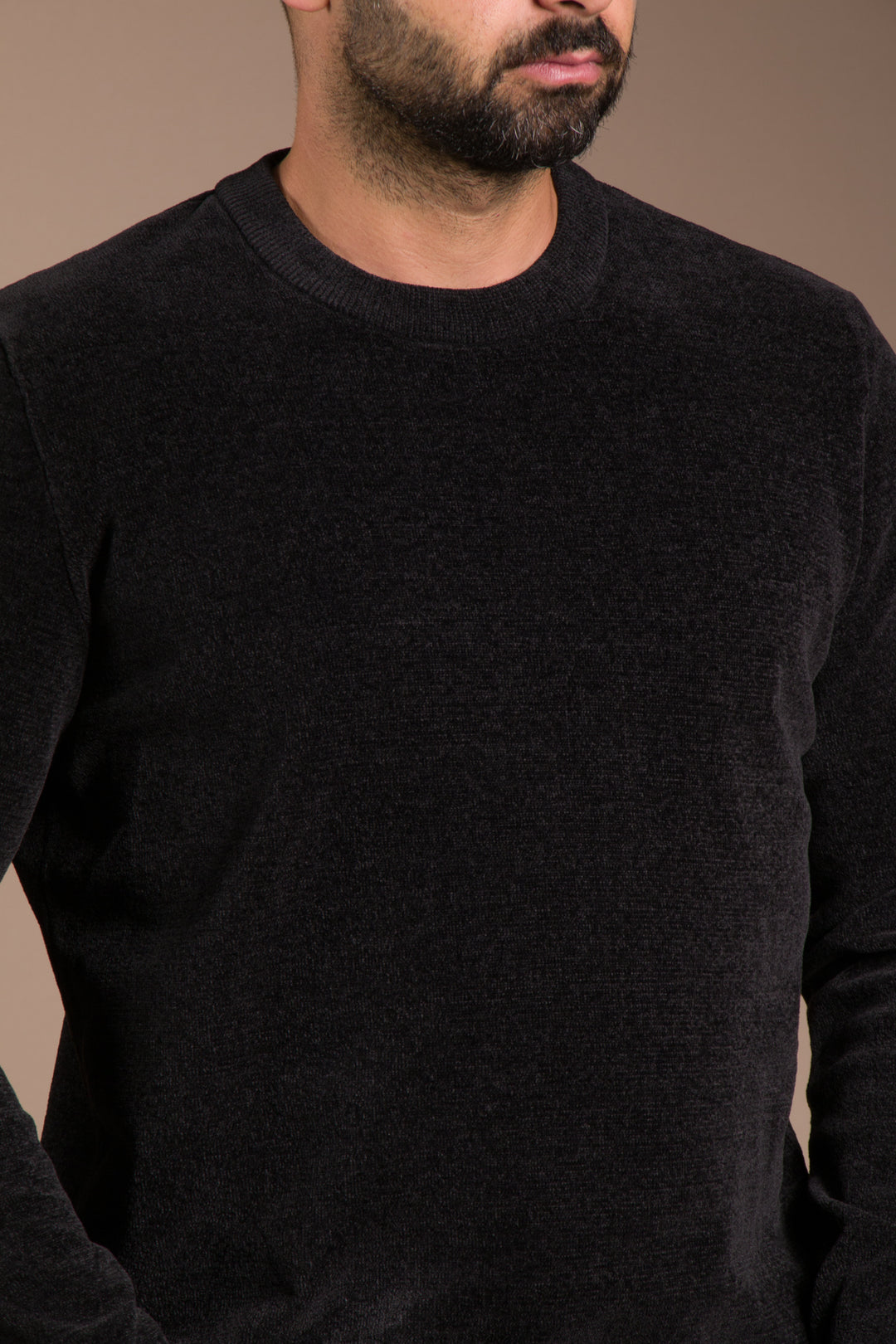 Siyah Basic Dokulu Şönil Sweatshirt