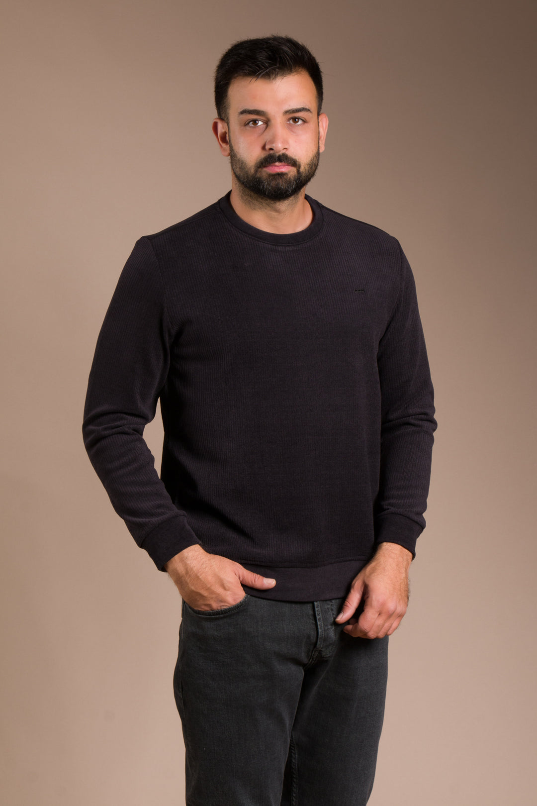 Siyah Basic Kadife Sweatshirt