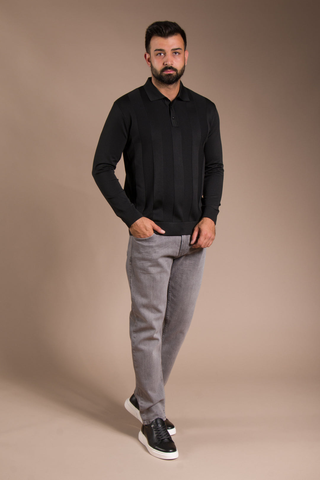 Siyah Desenli Polo Yaka Triko Kazak