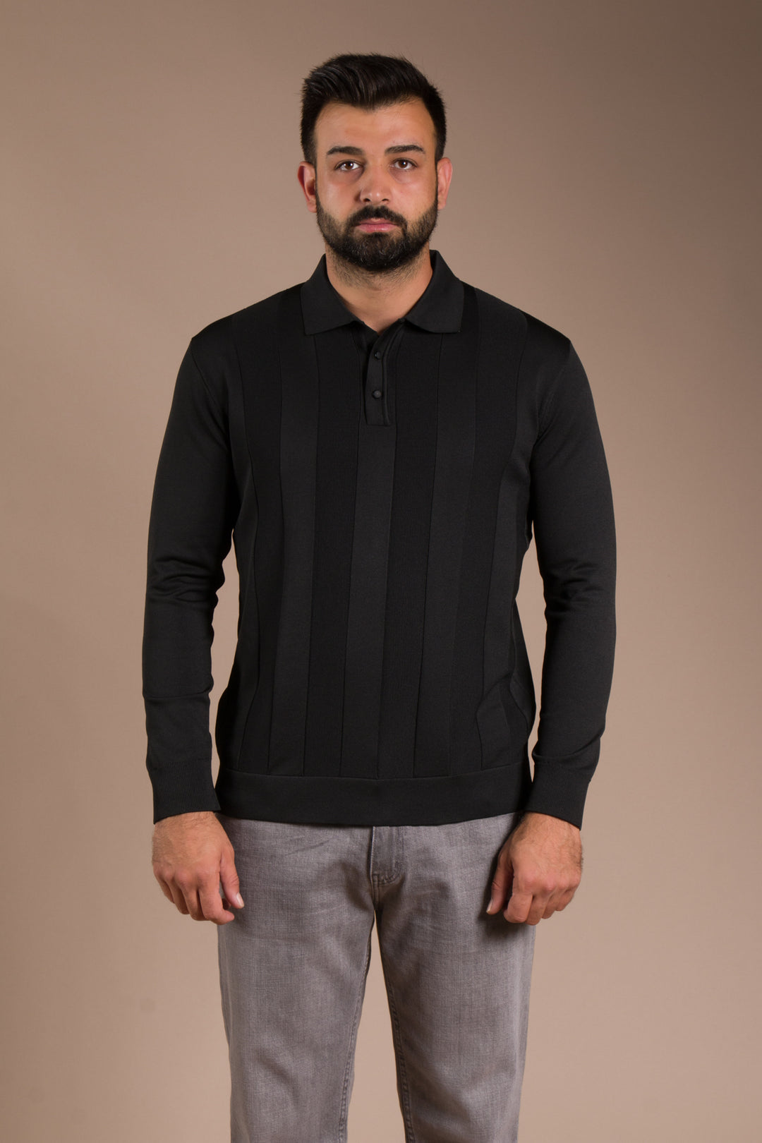 Siyah Desenli Polo Yaka Triko Kazak