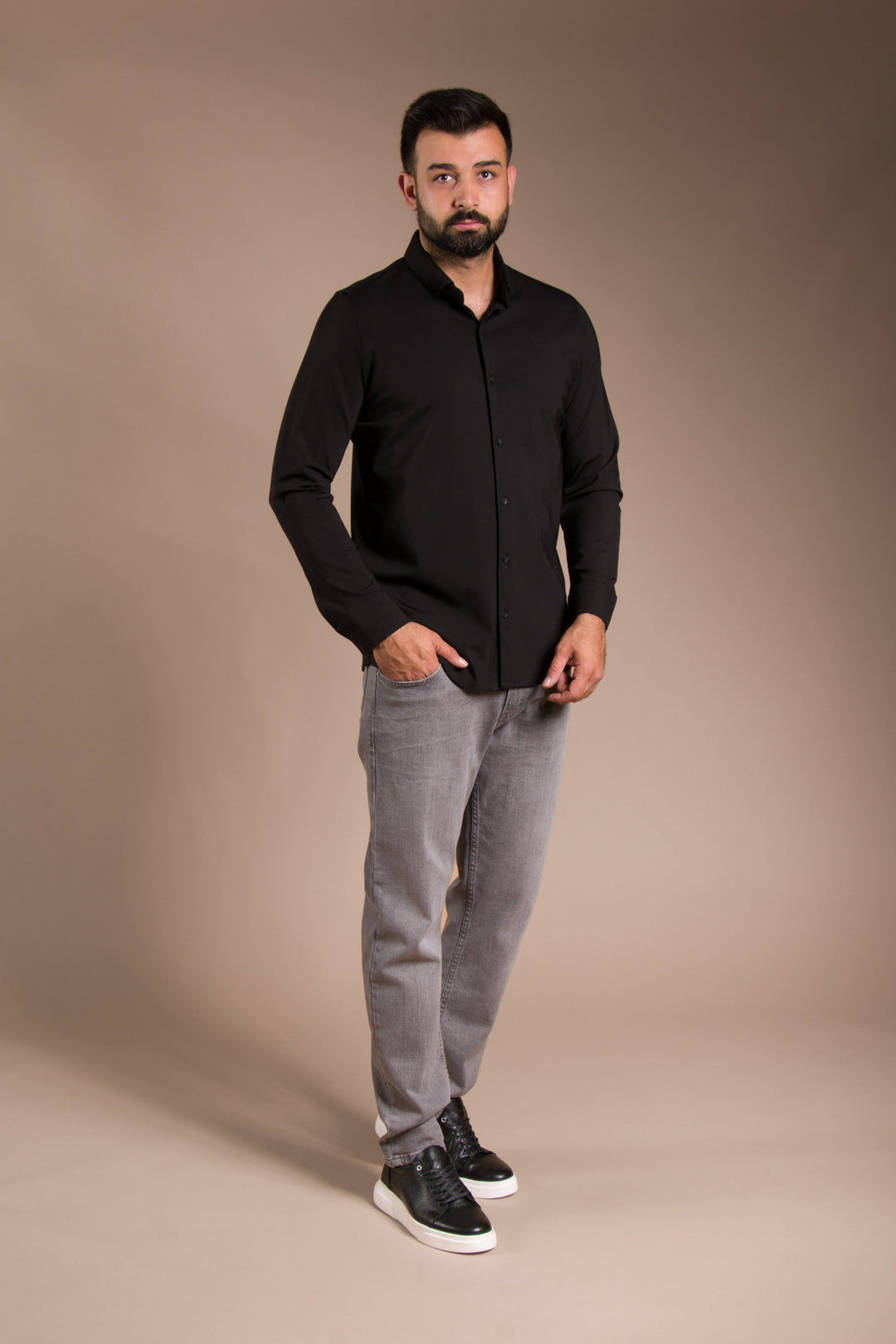Siyah Soft Basic Uzun Kol Gömlek