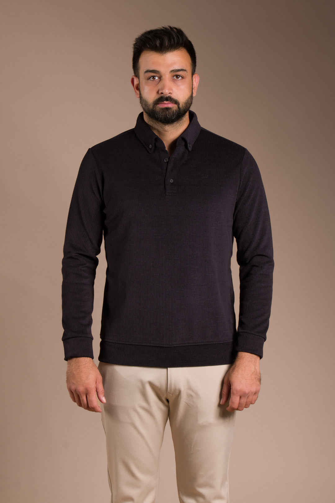 Siyah Polo Yaka Kadife Sweatshirt