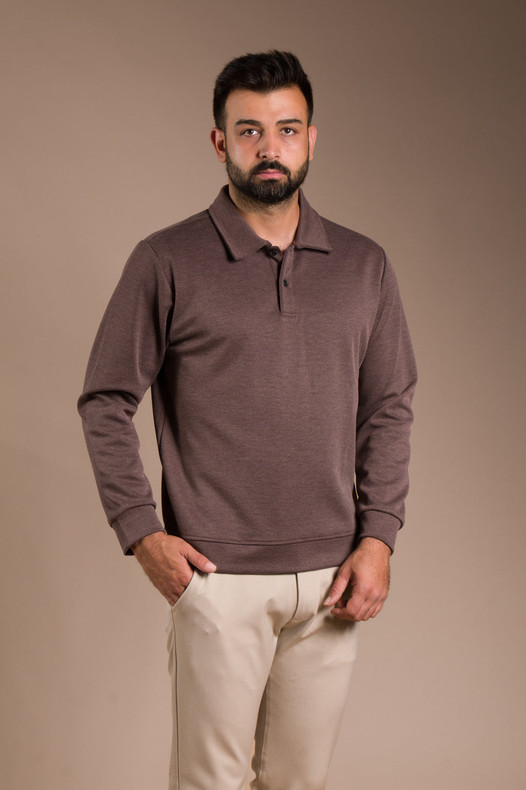 Kahve Dokulu Polo Yaka Sweatshirt