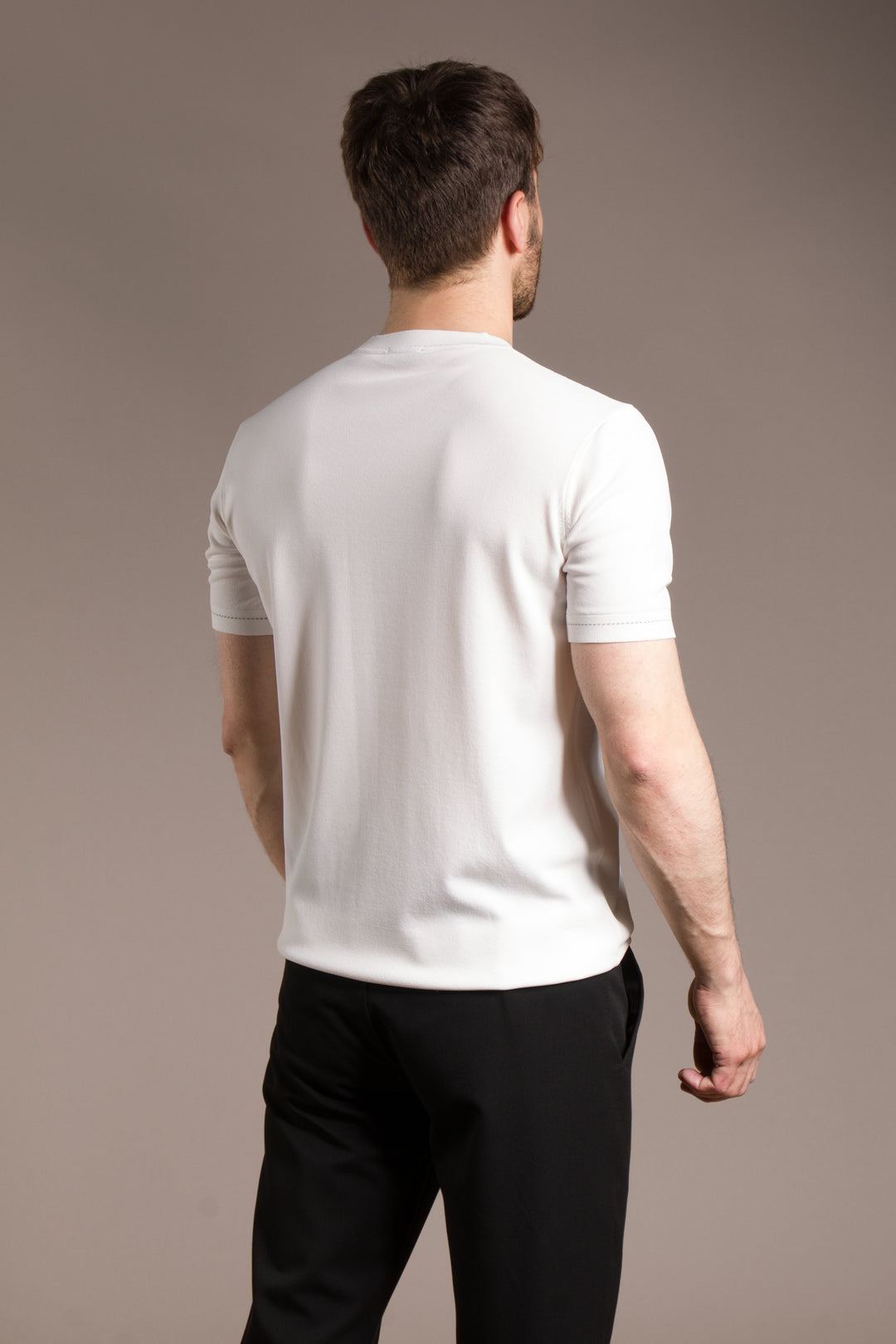 Rayon İplik Yaka Dikiş Detaylı T-Shirt