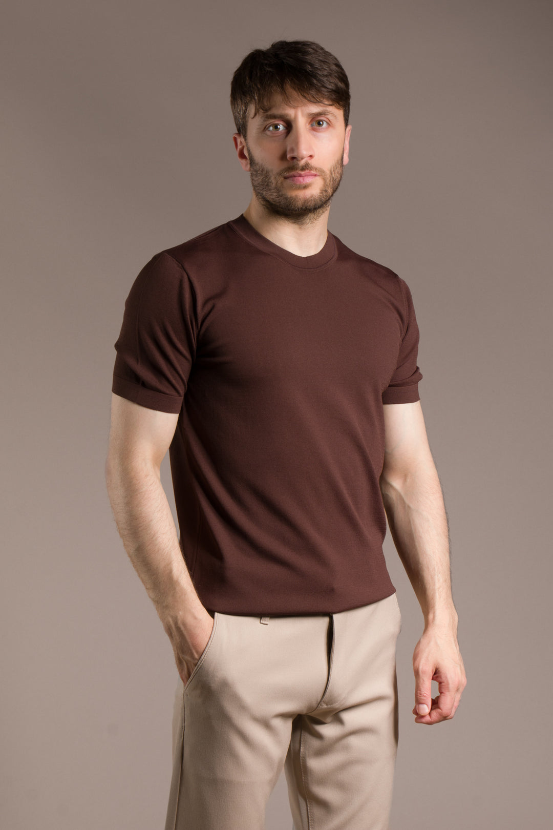 Rayon İplik Yaka Dikiş Detaylı T-Shirt