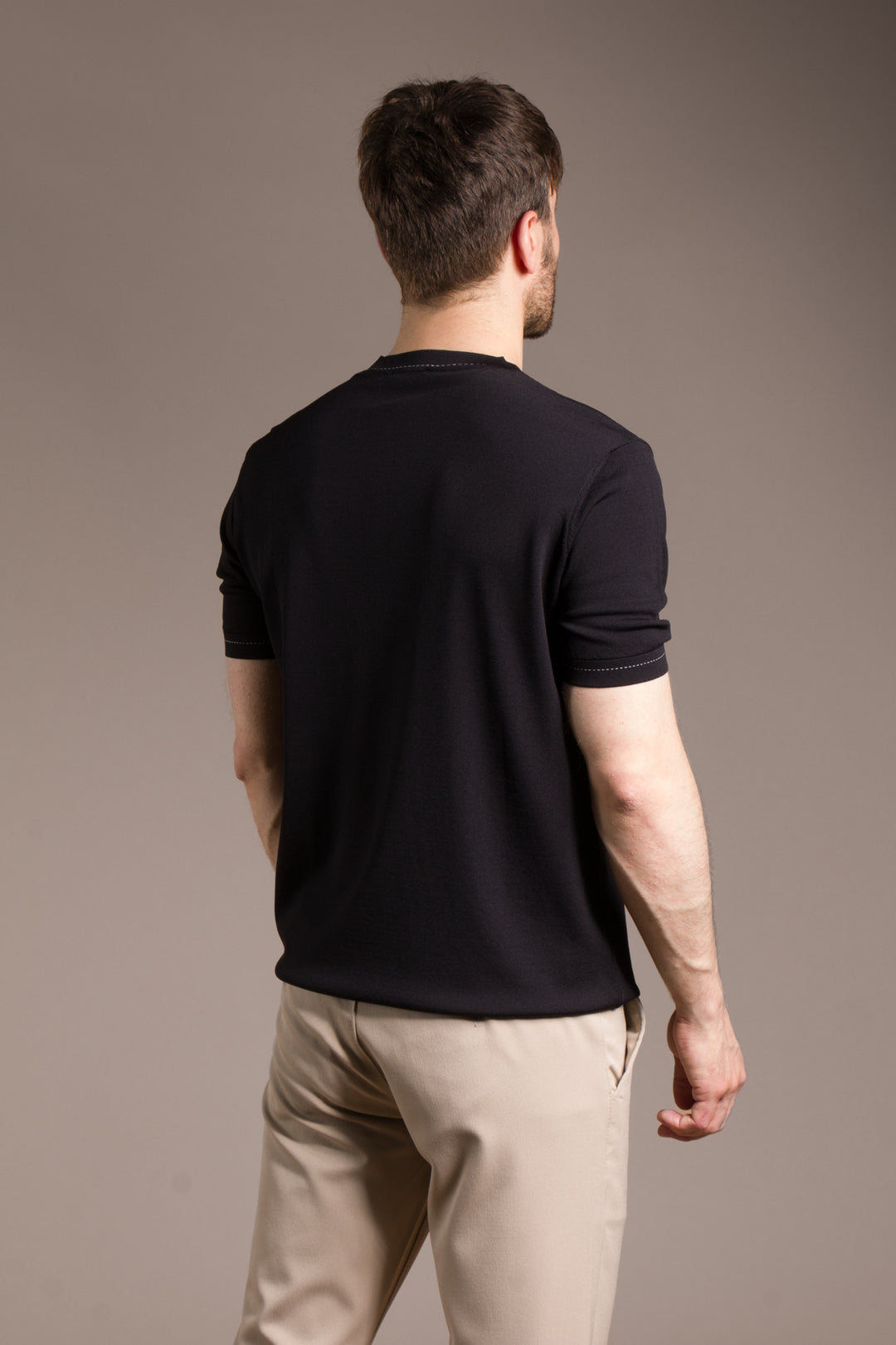 Rayon İplik Yaka Dikiş Detaylı T-Shirt