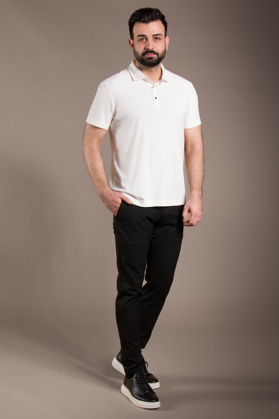 Polo Yaka T-Shirt Çizgi Detaylı
