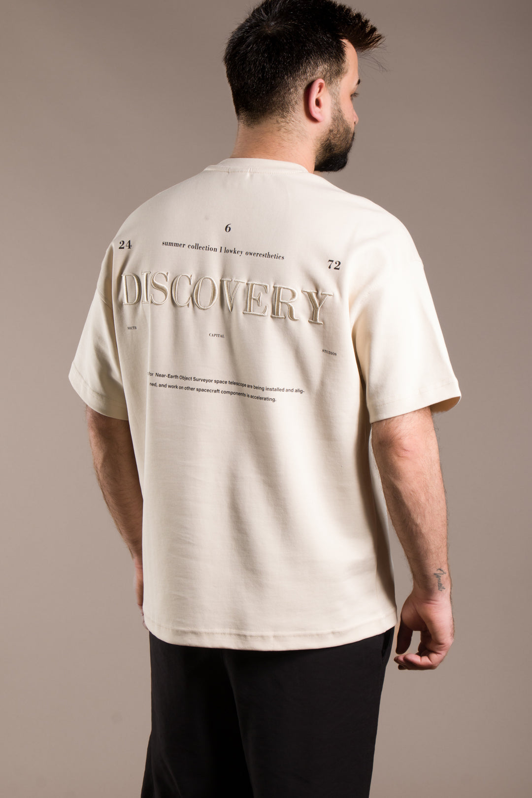 Oversize Sırt Desenli T-Shirt