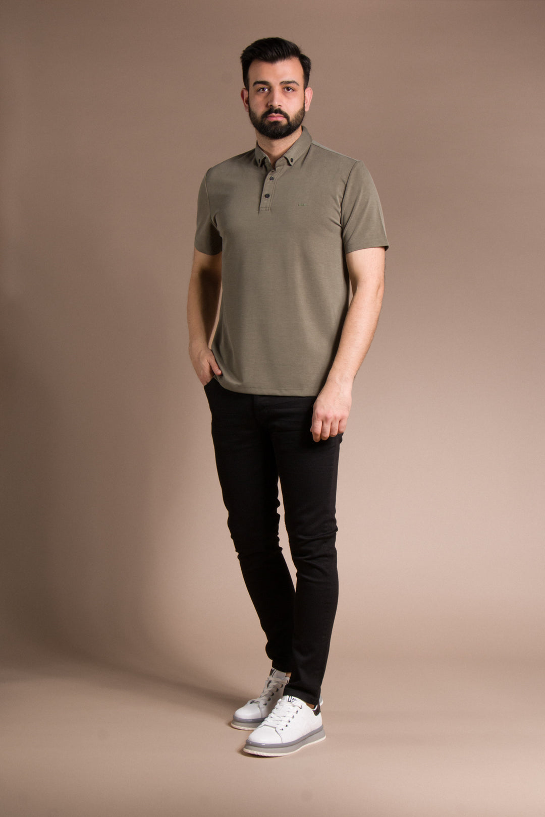Soft Yakalı Düğmeli Polo T-Shirt