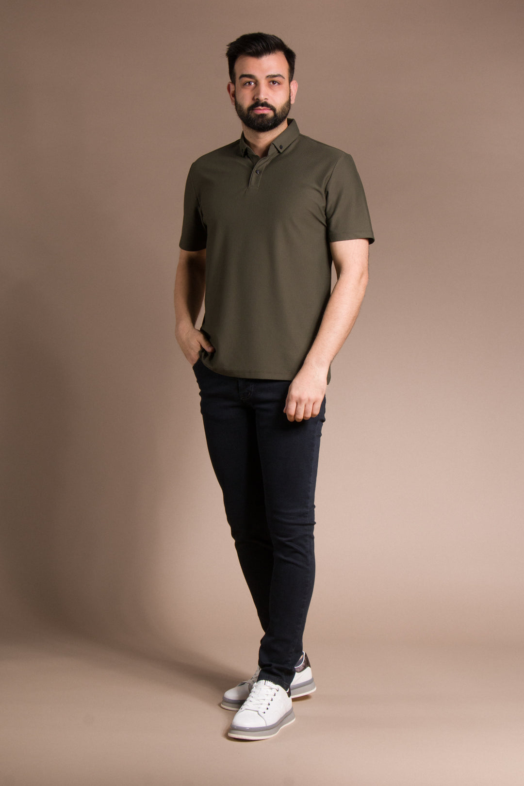 Dokulu Polo Yaka T-Shirt