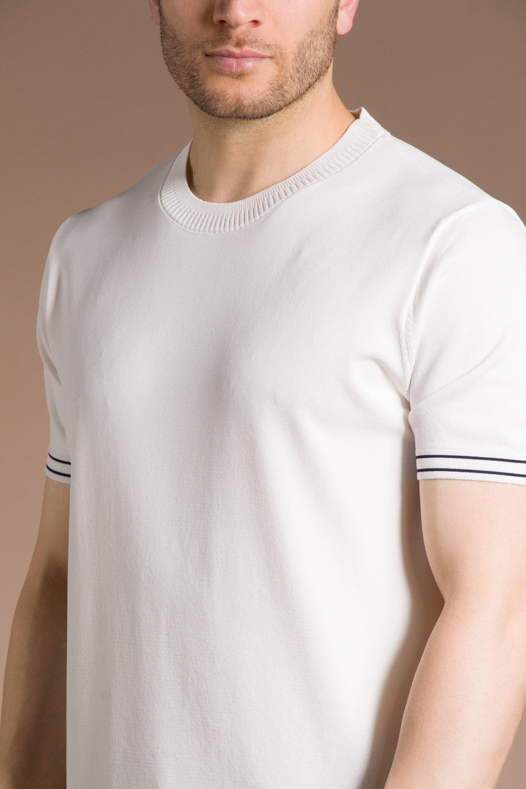 Yaka Detaylı Rayon Triko T-Shirt
