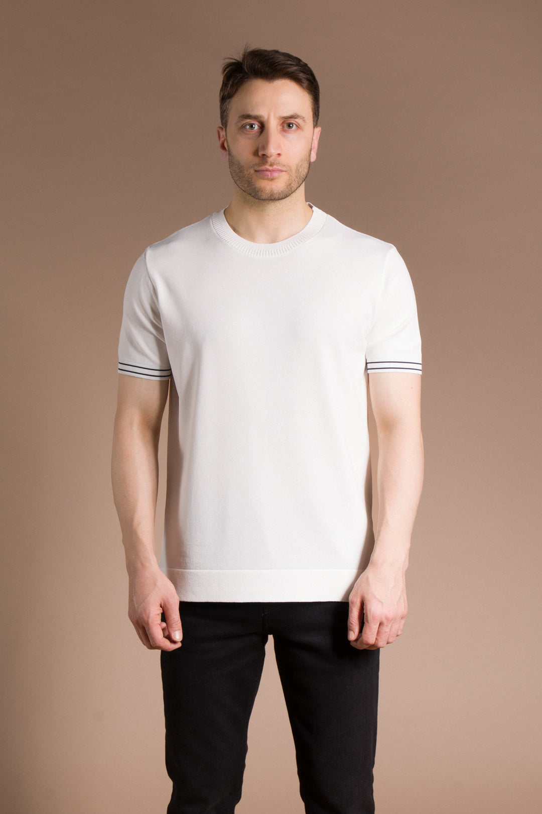 Yaka Detaylı Rayon Triko T-Shirt