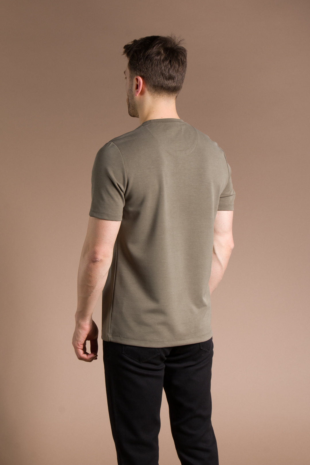 O Yaka Düz Basic T-Shirt
