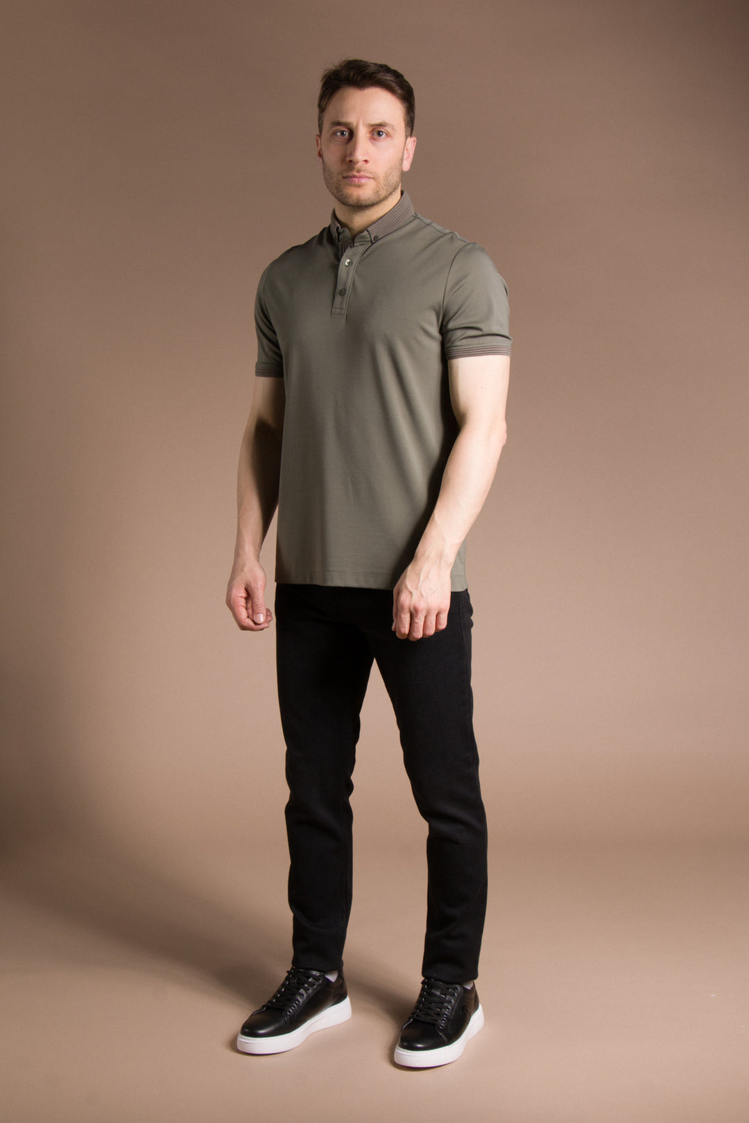 Triko Yakalı Düz Polo T-Shirt
