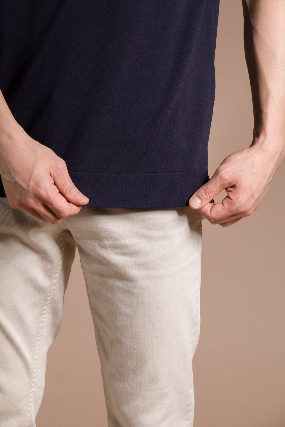 Yaka Detaylı Rayon Triko T-Shirt