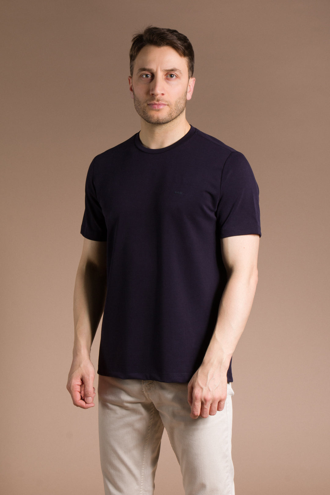 O Yaka Düz Basic T-Shirt