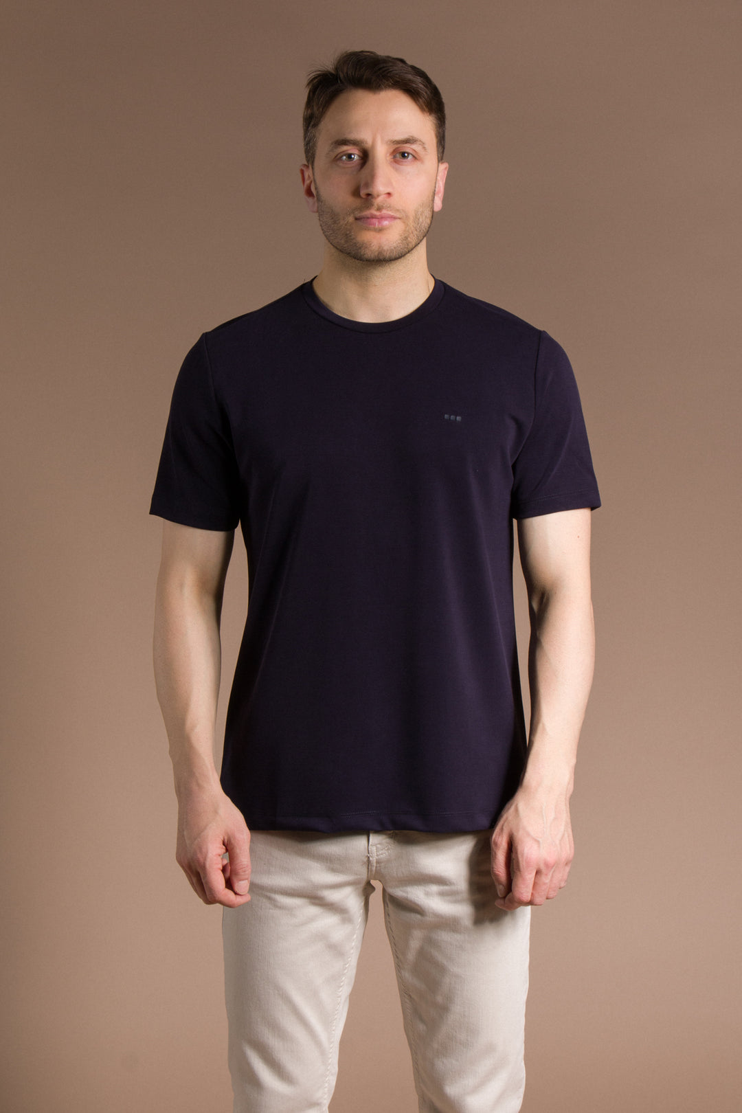O Yaka Düz Basic T-Shirt