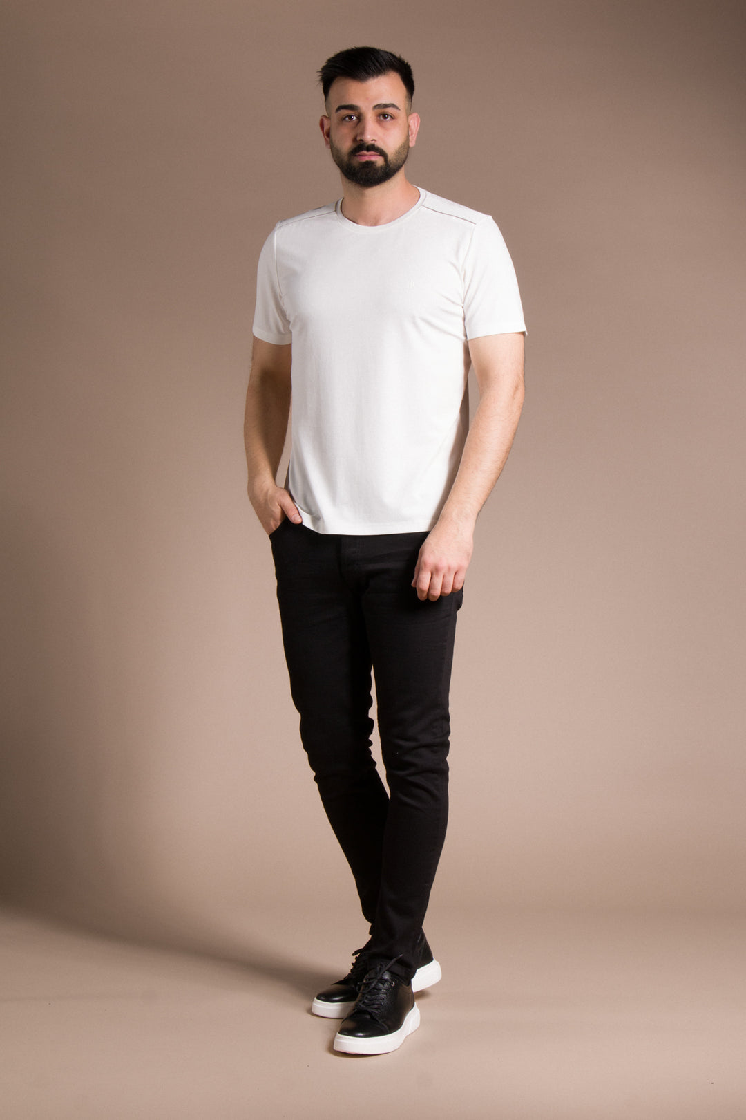 Omuz Detaylı Basic T-Shirt