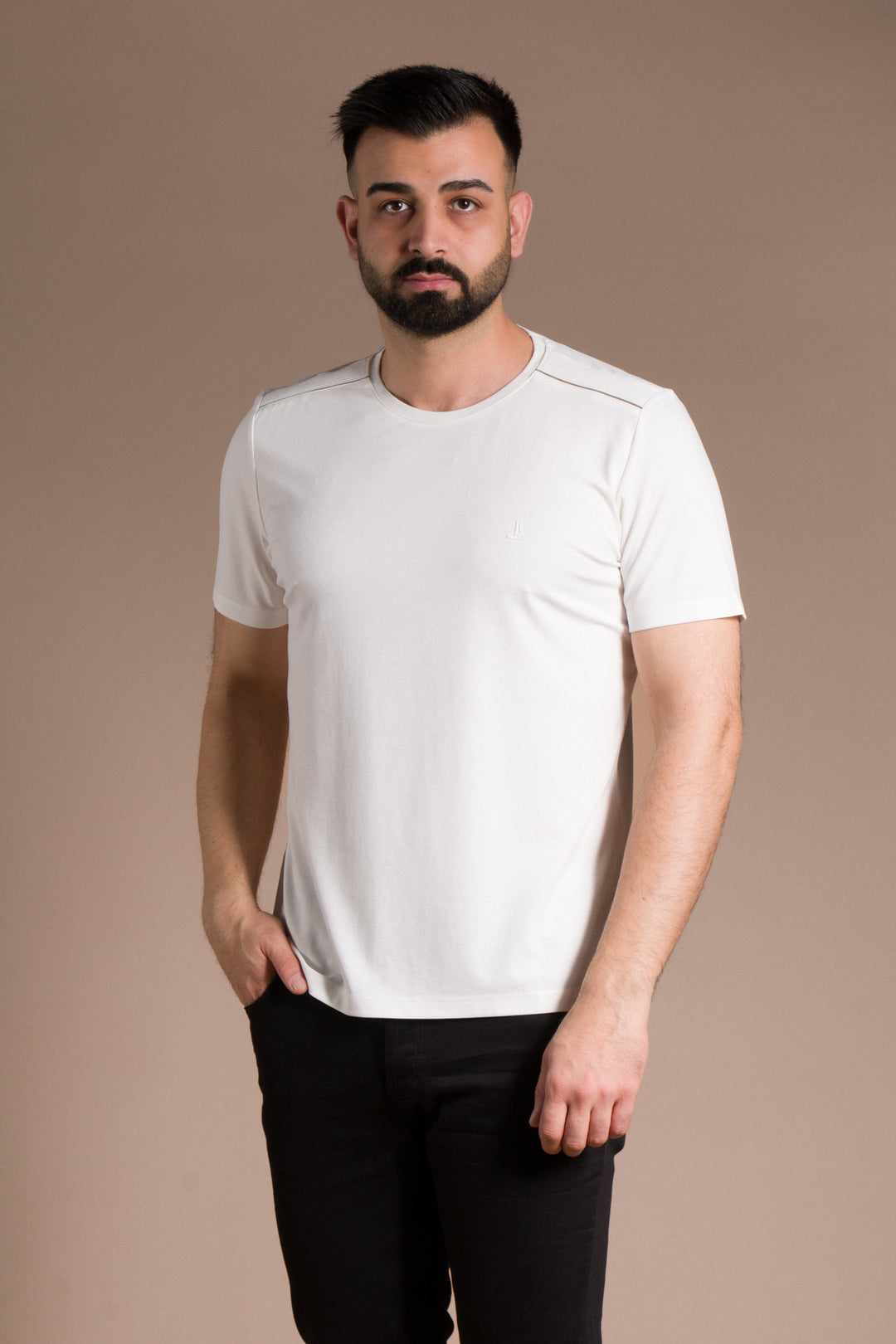 Omuz Detaylı Basic T-Shirt