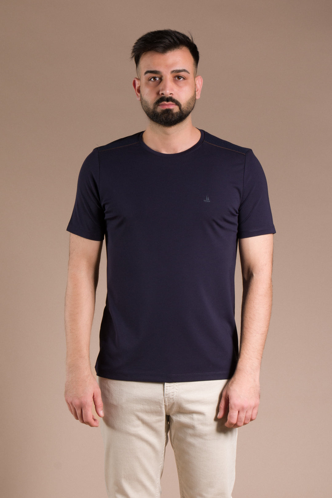 Omuz Detaylı Basic T-Shirt
