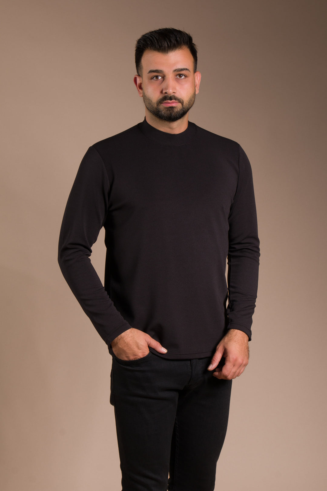 Siyah Yarım Boğazlı Soft Sweatshirt