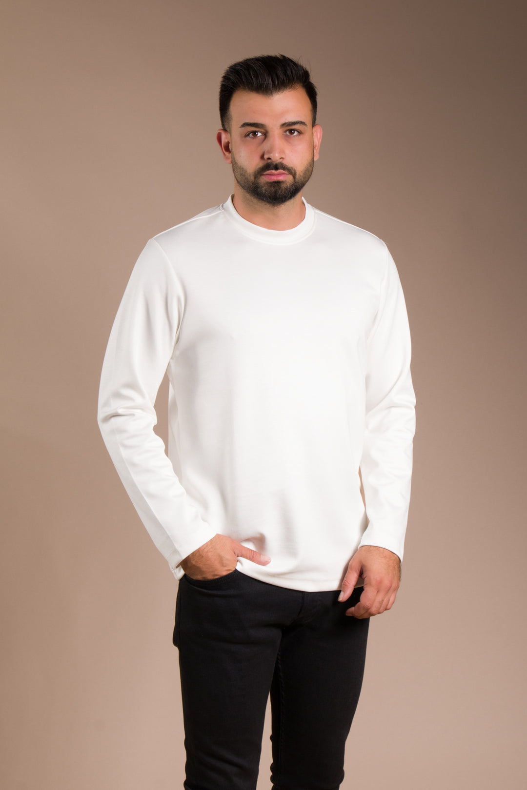 Beyaz Basic Soft Sweatshirt